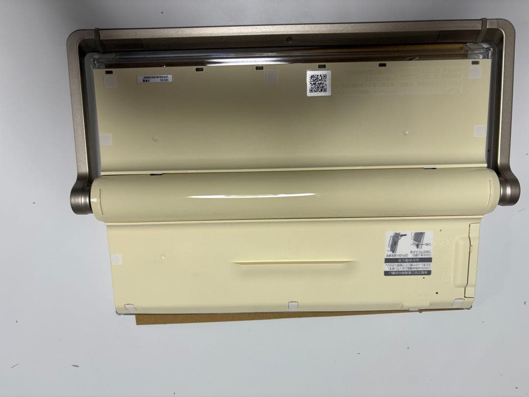 パナソニック プライベートビエラ UN-TD6S ポータブルテレビ10型