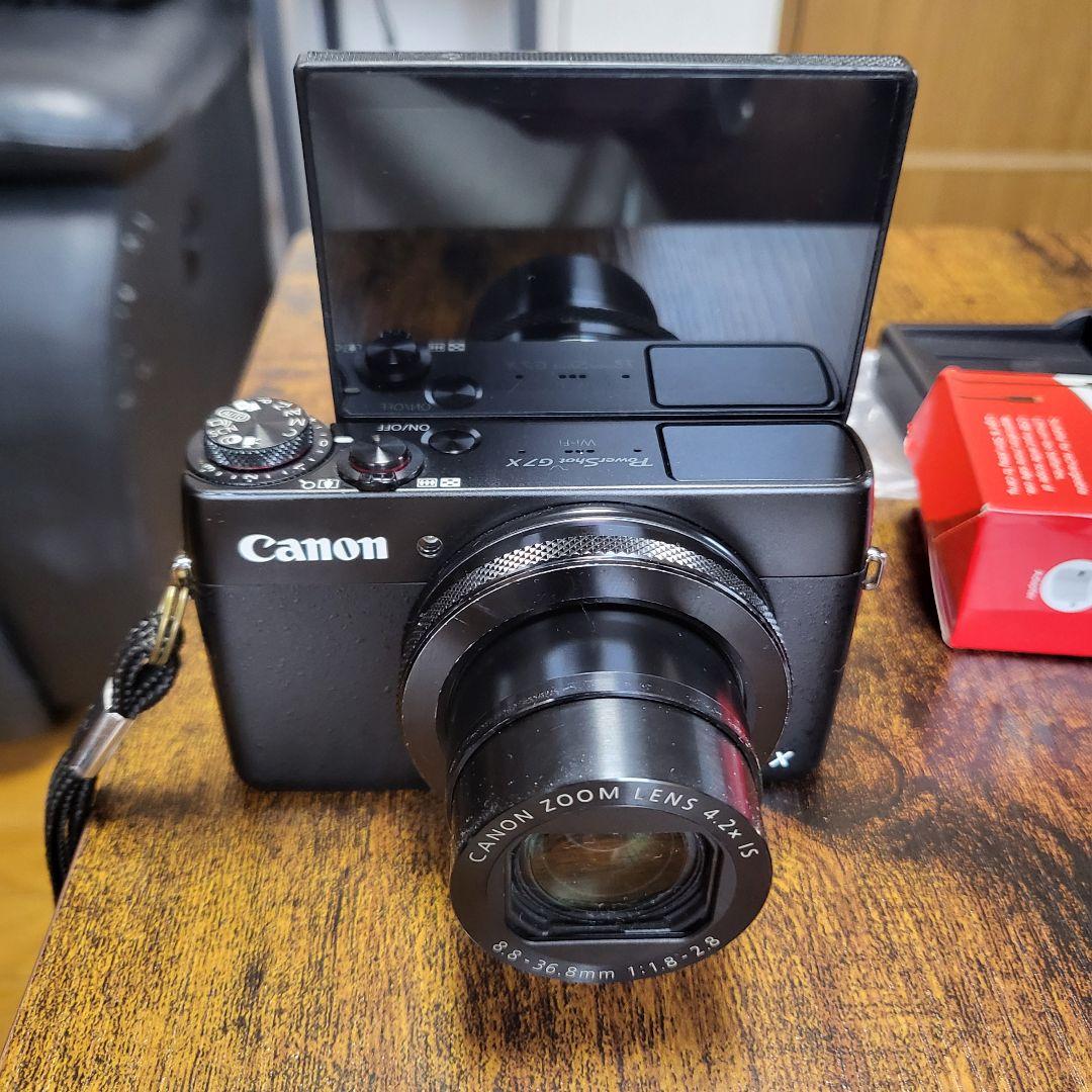 Canon PowerShot G7X 本体と付属品