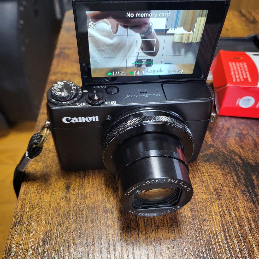 Canon PowerShot G7X 本体と付属品