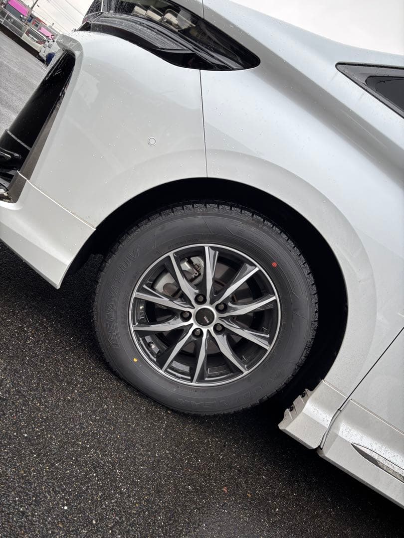 アルファード/ヴェルファイア40系　スタッドレスタイヤホイールセット！　美品！