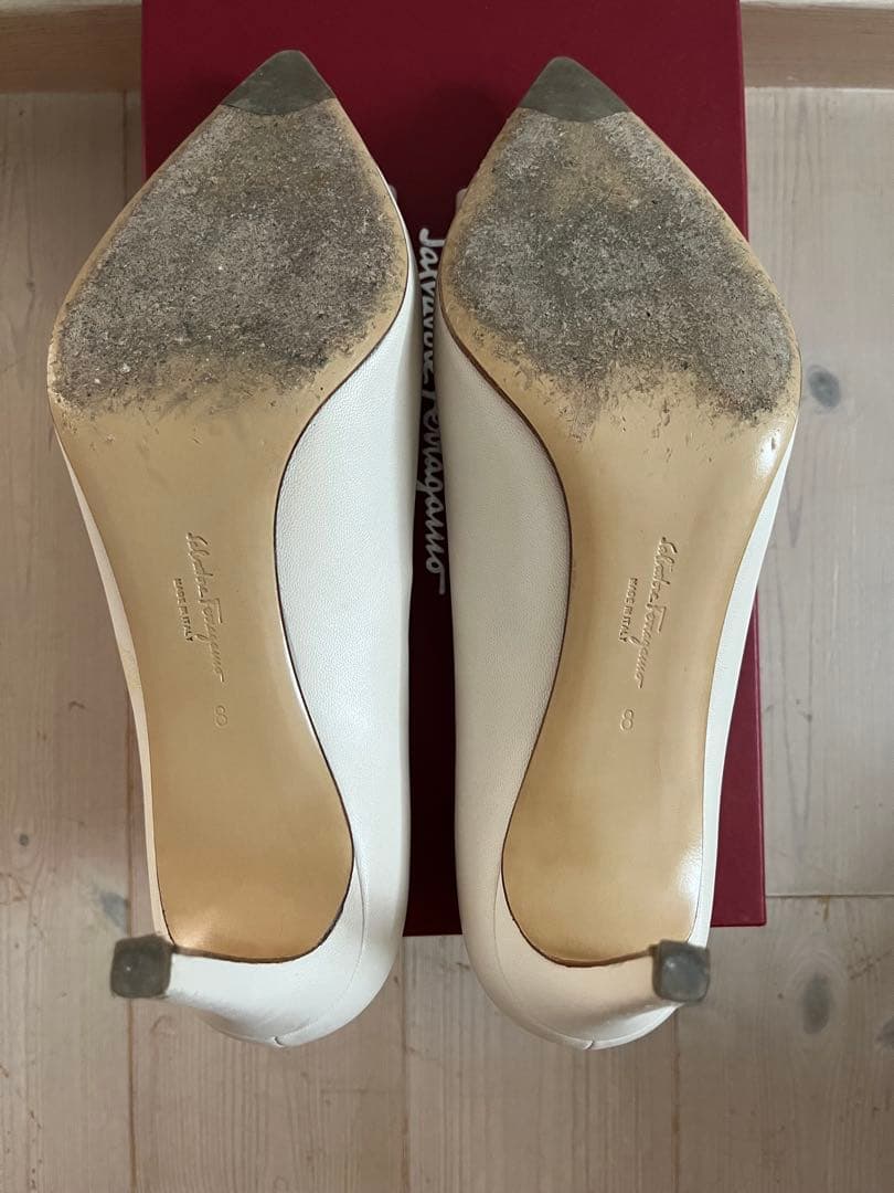 最終価格　Ferragamo フェラガモ　パンプス 24.5 リボン ヒール８D