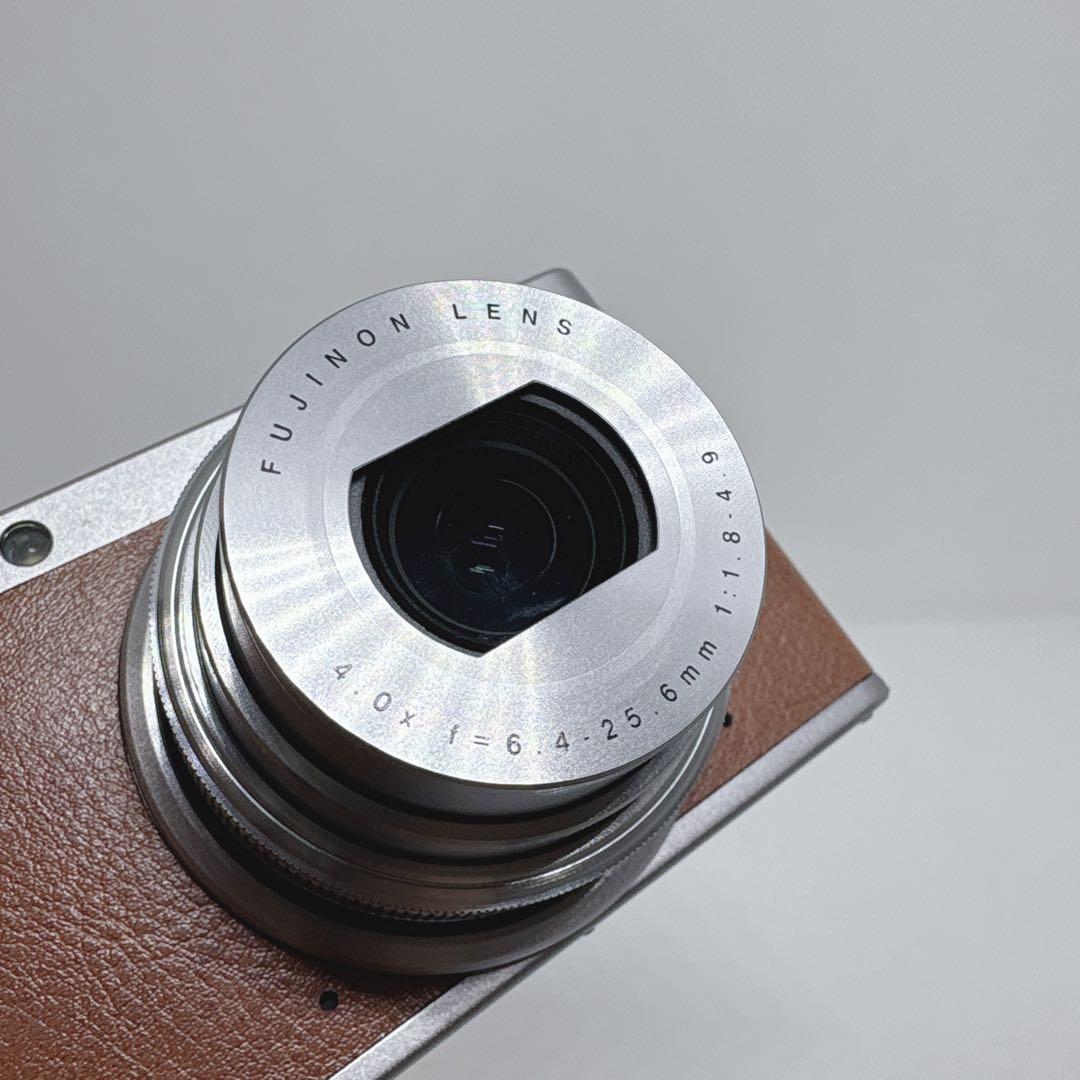 【動作品】 希少 FUJIFILM XF1 コンパクトデジタルカメラ デジカメ