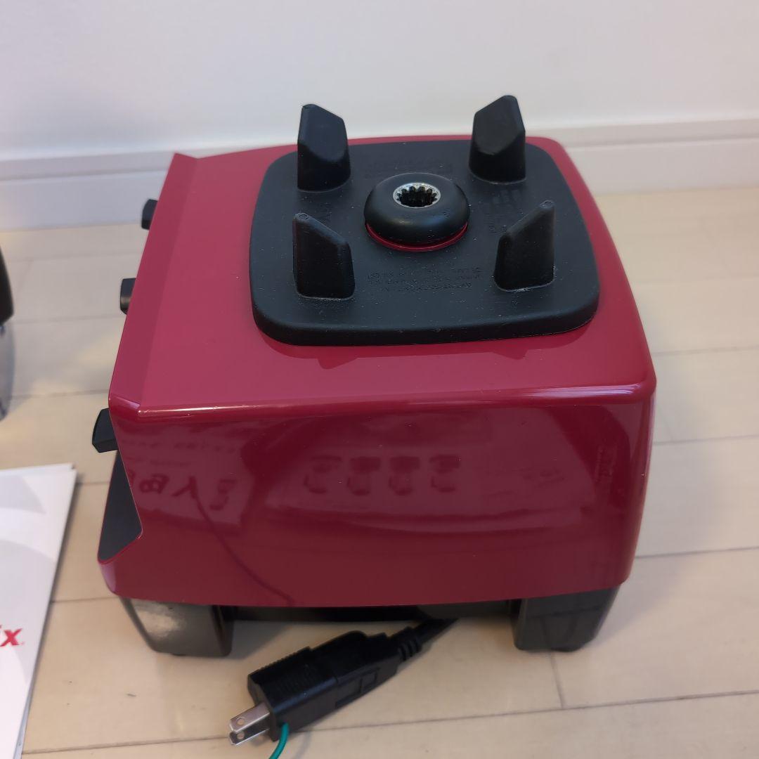 Vitamix バイタミックス TNC5200 レッド VM0111