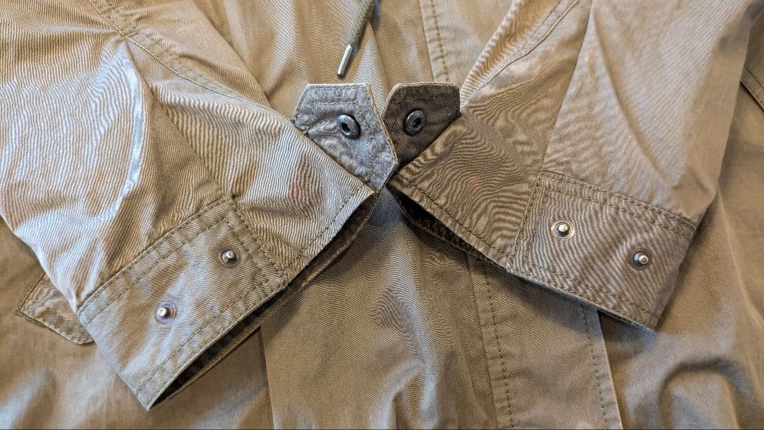 【TATRAS】カーキ モッズコート（ダウンライナー付き）