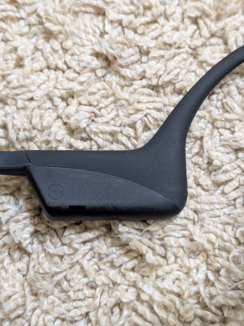 SHOKZ OpenComm2 骨伝導イヤホン