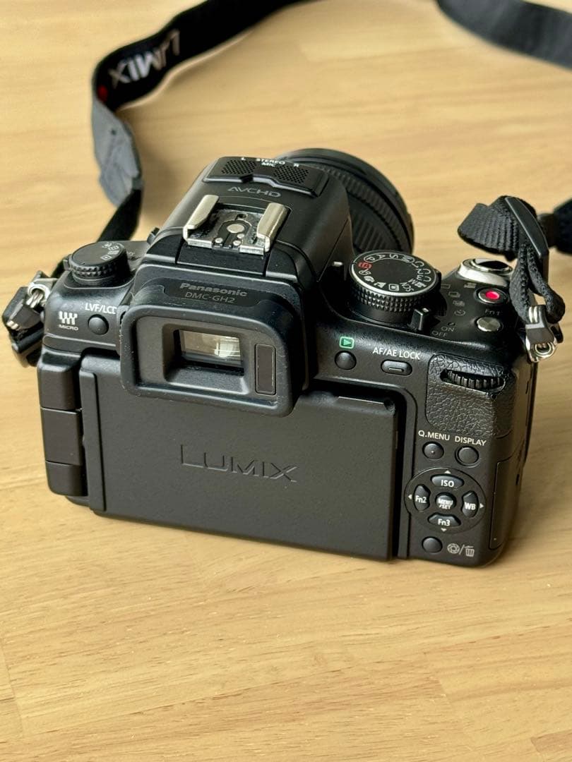 【美品】Panasonic LUMIX DMC-GH2 ブラック（パナソニック）