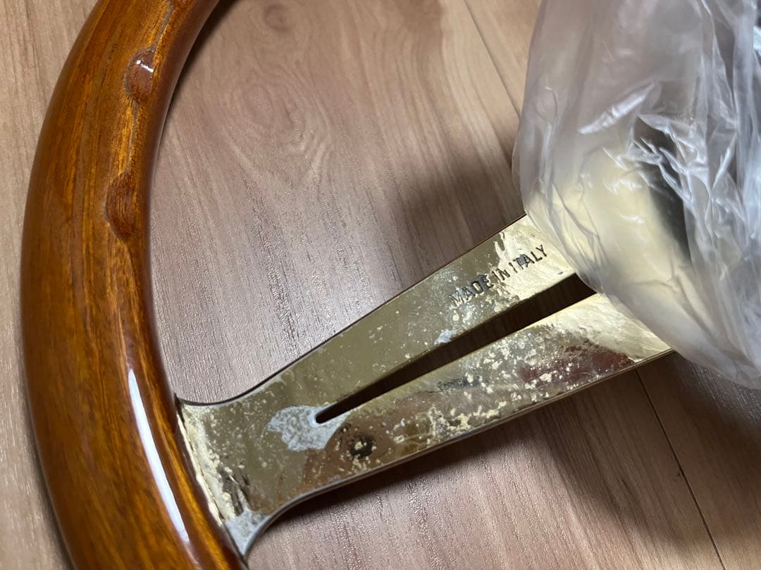 ナルディ　ステアリング　36.0 ランクル　ボス付き