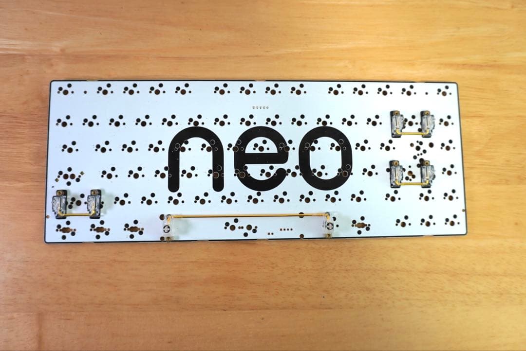 Neo75cu retrowhite/copper キーボード本体