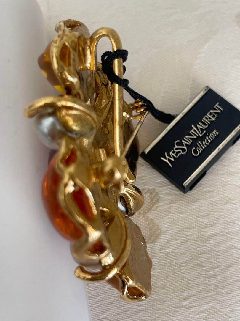 P*O様 イヴサンローラン YVES SAINT LAURENT 未使用　ブロー