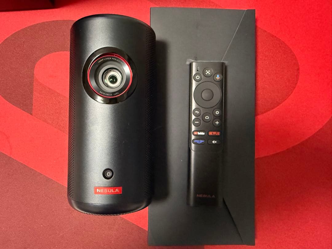 Nebula Capsule 3 Laser プロジェクター本体