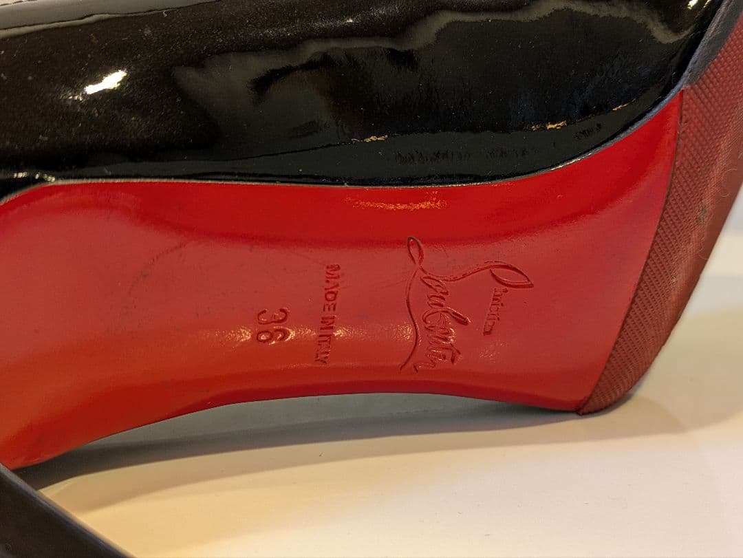 お値下げ！クリスチャンルブタン SINPLE PUMP 85 PATENT