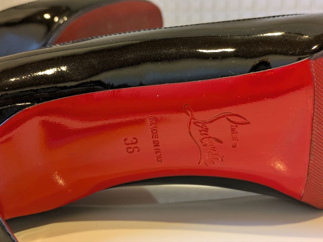 お値下げ！クリスチャンルブタン SINPLE PUMP 85 PATENT