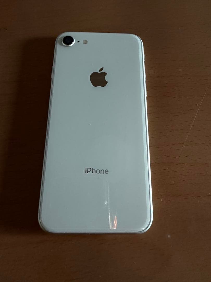 ⭐︎SIMフリー⭐︎iphone8 64GB シルバー