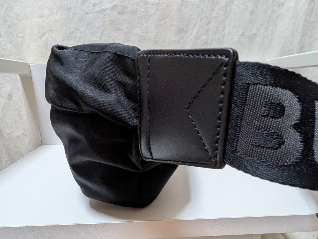 バーバリー ボディバッグ