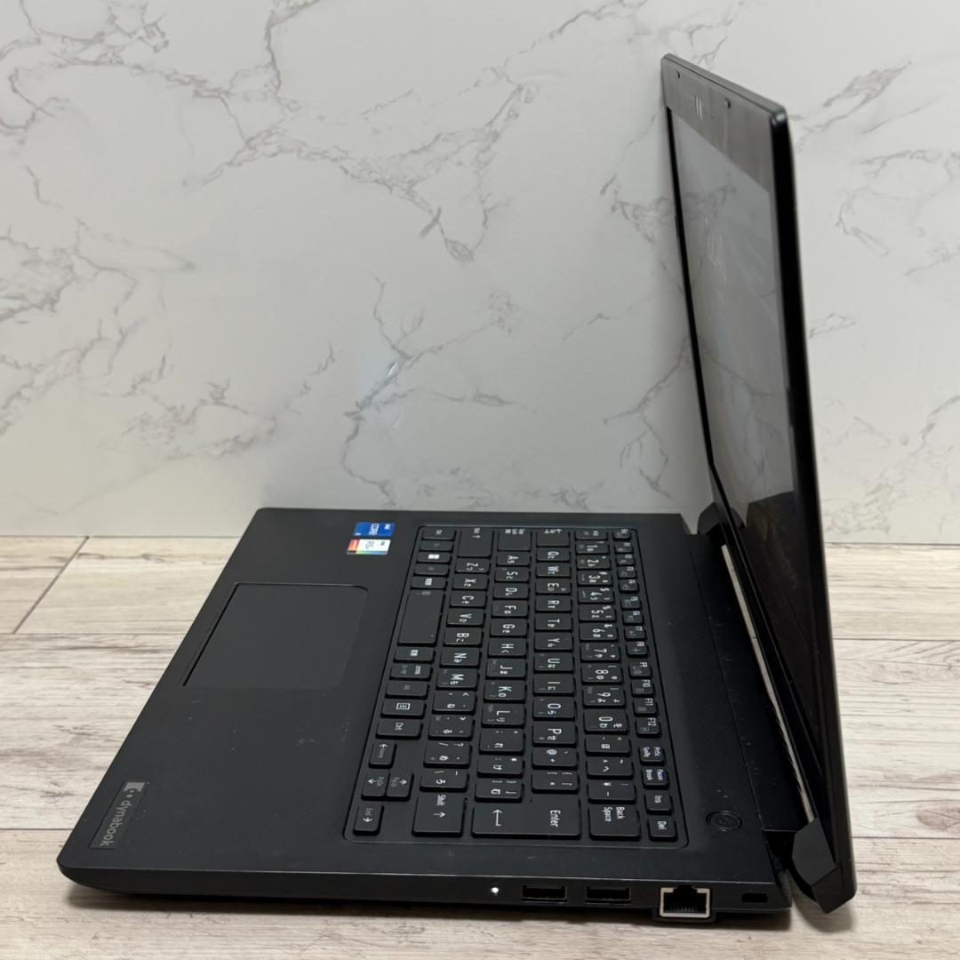 バッテリー優良☆【 第11世代 i5＆16GB】S73/HU