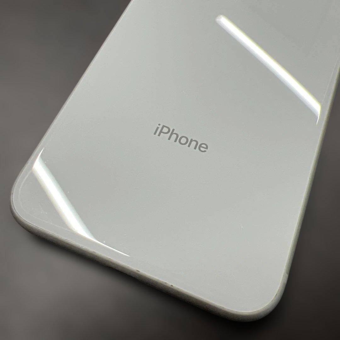 iphone8 64GB バッテリー94% シルバー
