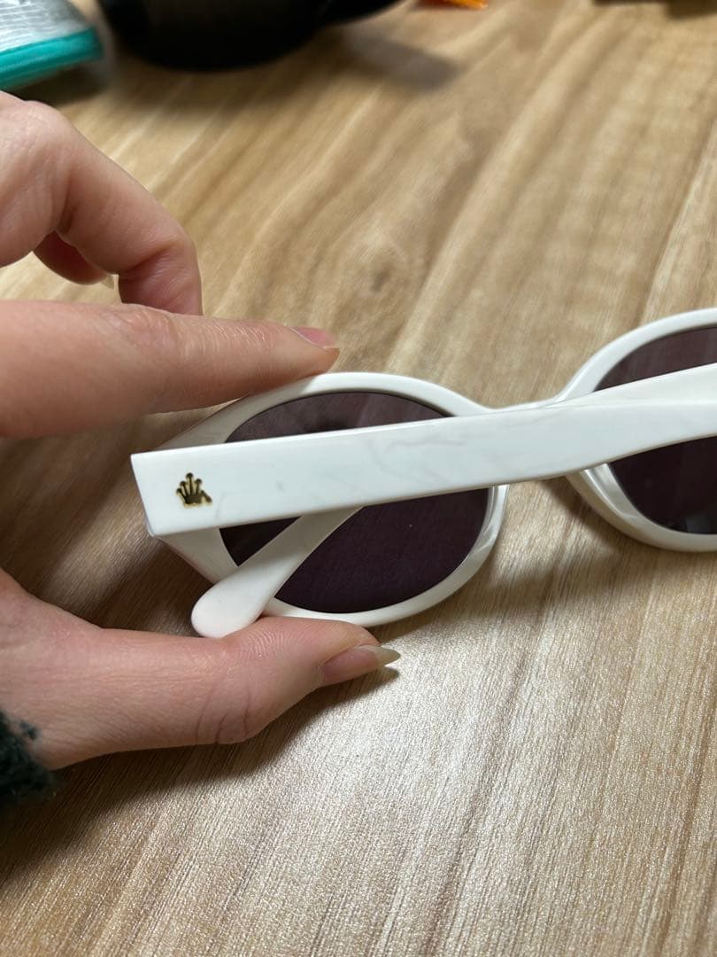 stussyサングラス