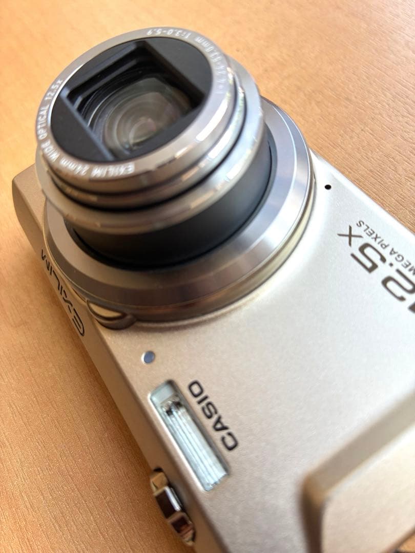 【美品】CASIO EXILIM EX-ZS150