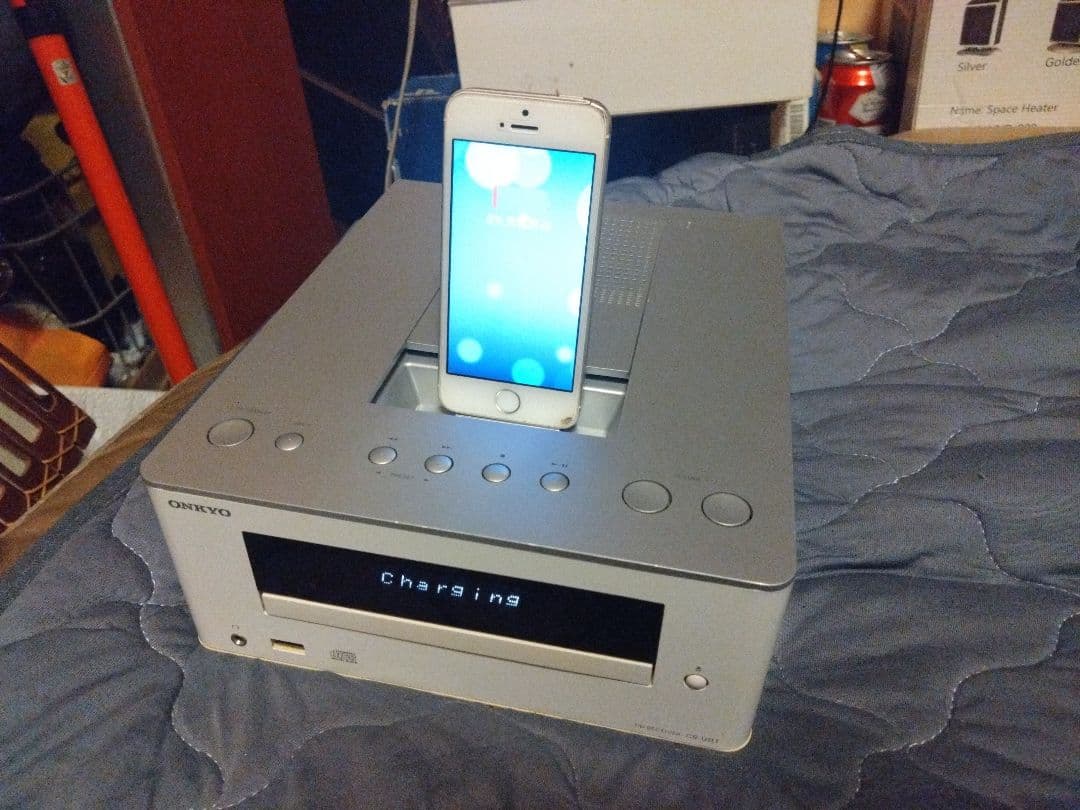 ONKYO CR-U3LT　オンキヨー　オーディオ　コンポ　Lightning