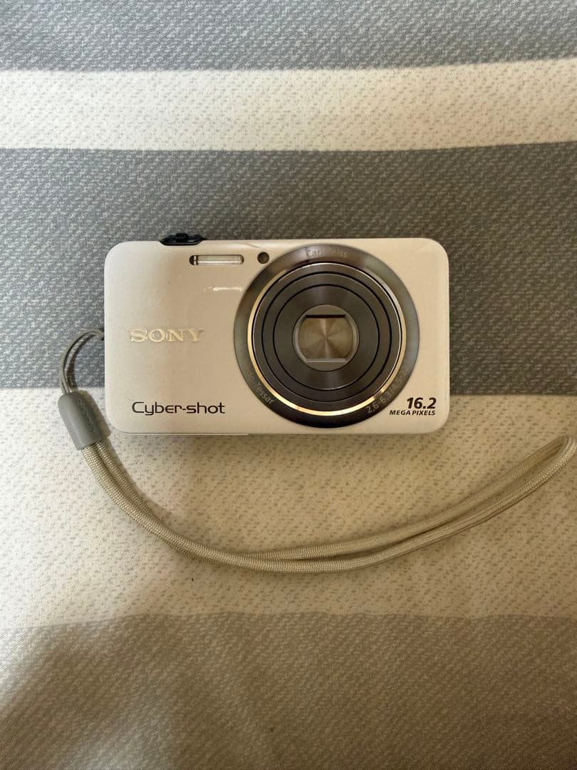 SONY Cyber-shot 16.2メガピクセル ホワイト