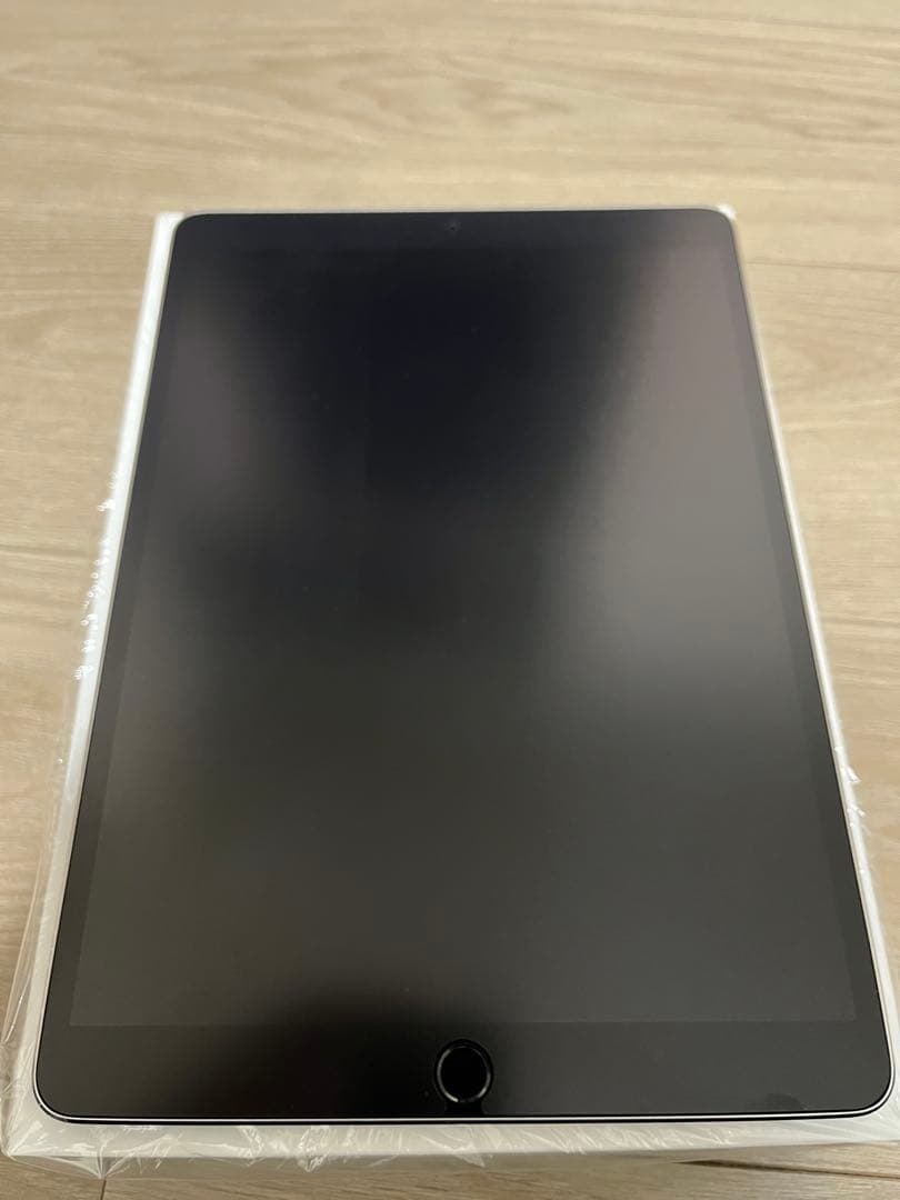 iPad Pro 10.5インチ 256GB スペースグレイ Wi-Fiモデル