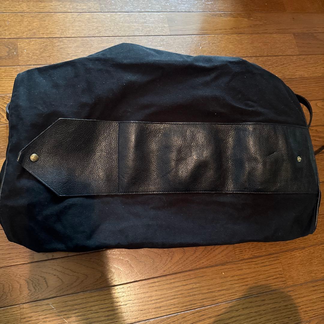 イルビゾンテ　手持ちと肩掛けの2WAY ボストンバッグ　ブラック