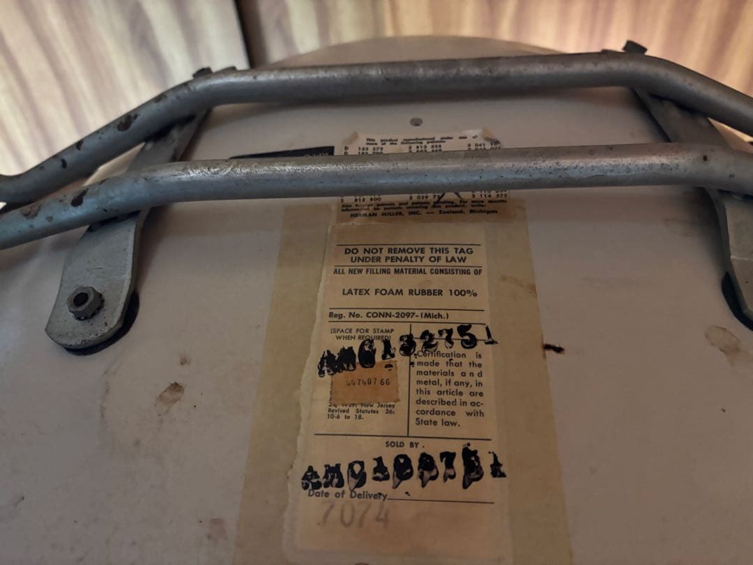 イームズ ハーマンミラー ナウガレザー シェルチェア ヴィンテージ　オレンジ