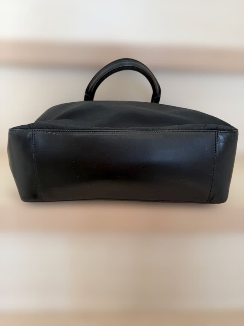 ✨美品✨PRADA ブラック ナイロントートバッグ