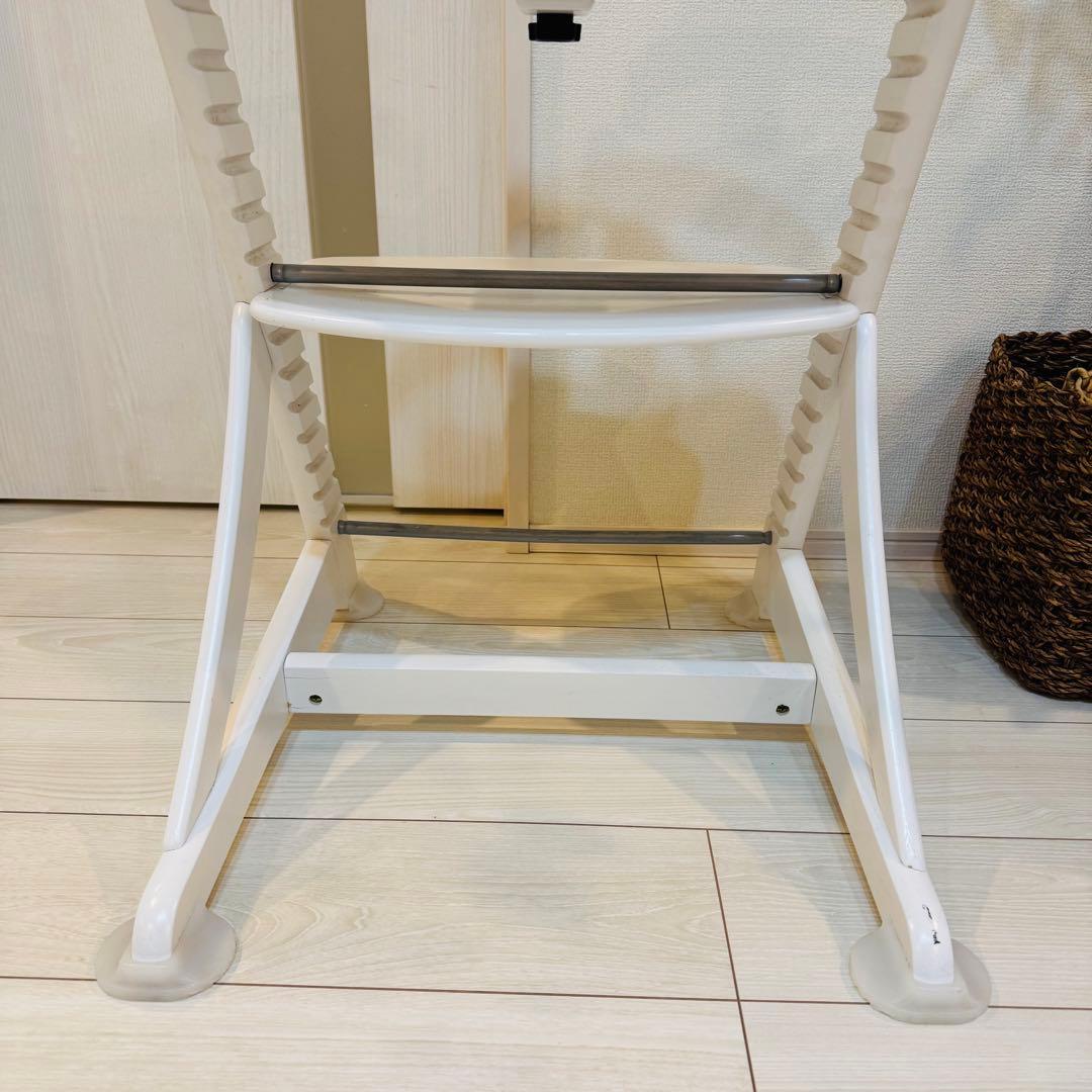 《大人気カラー》 大和屋 すくすくチェアプラス ホワイト ハイチェア