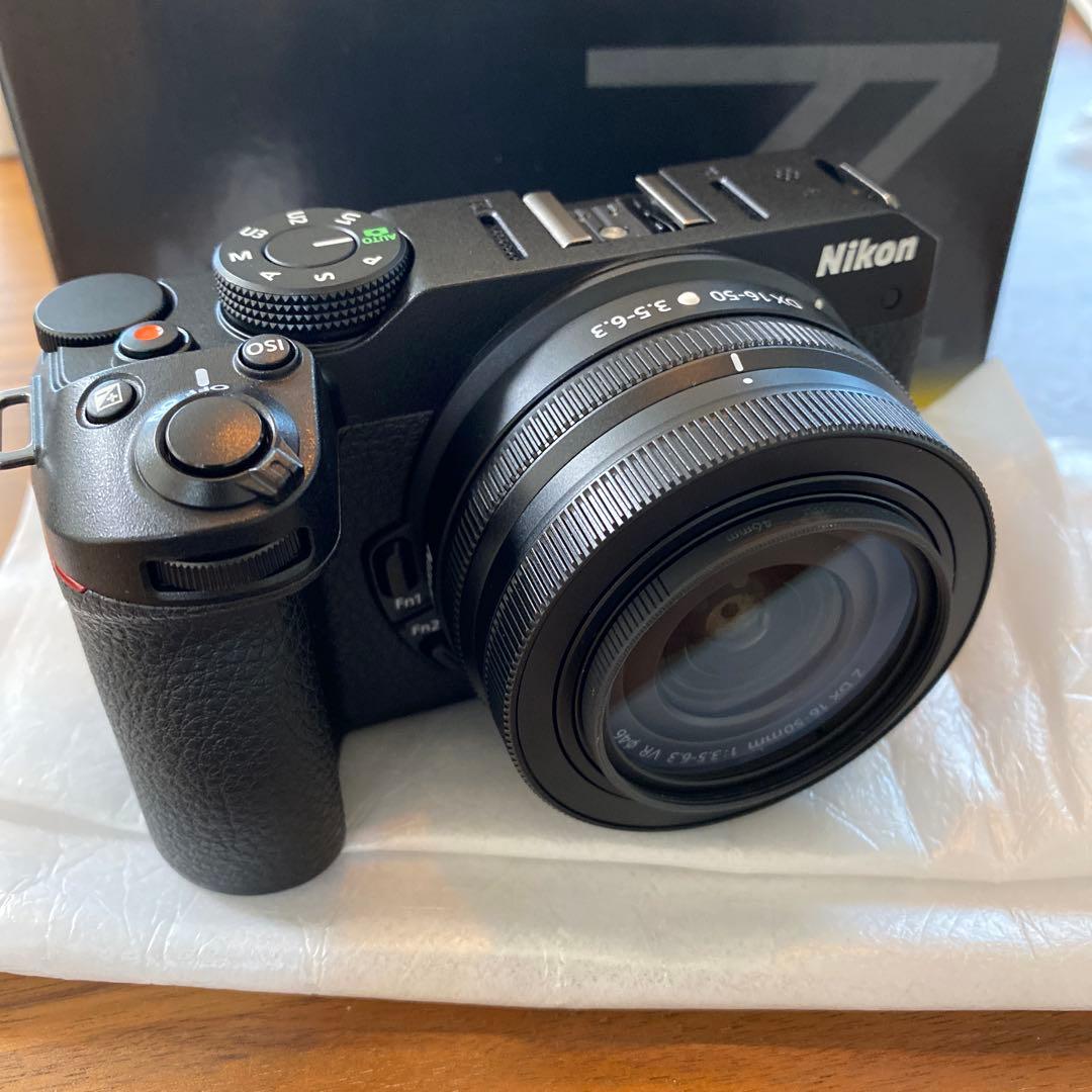 Nikon Z30 DX16-50レンズキット スモールリグ付