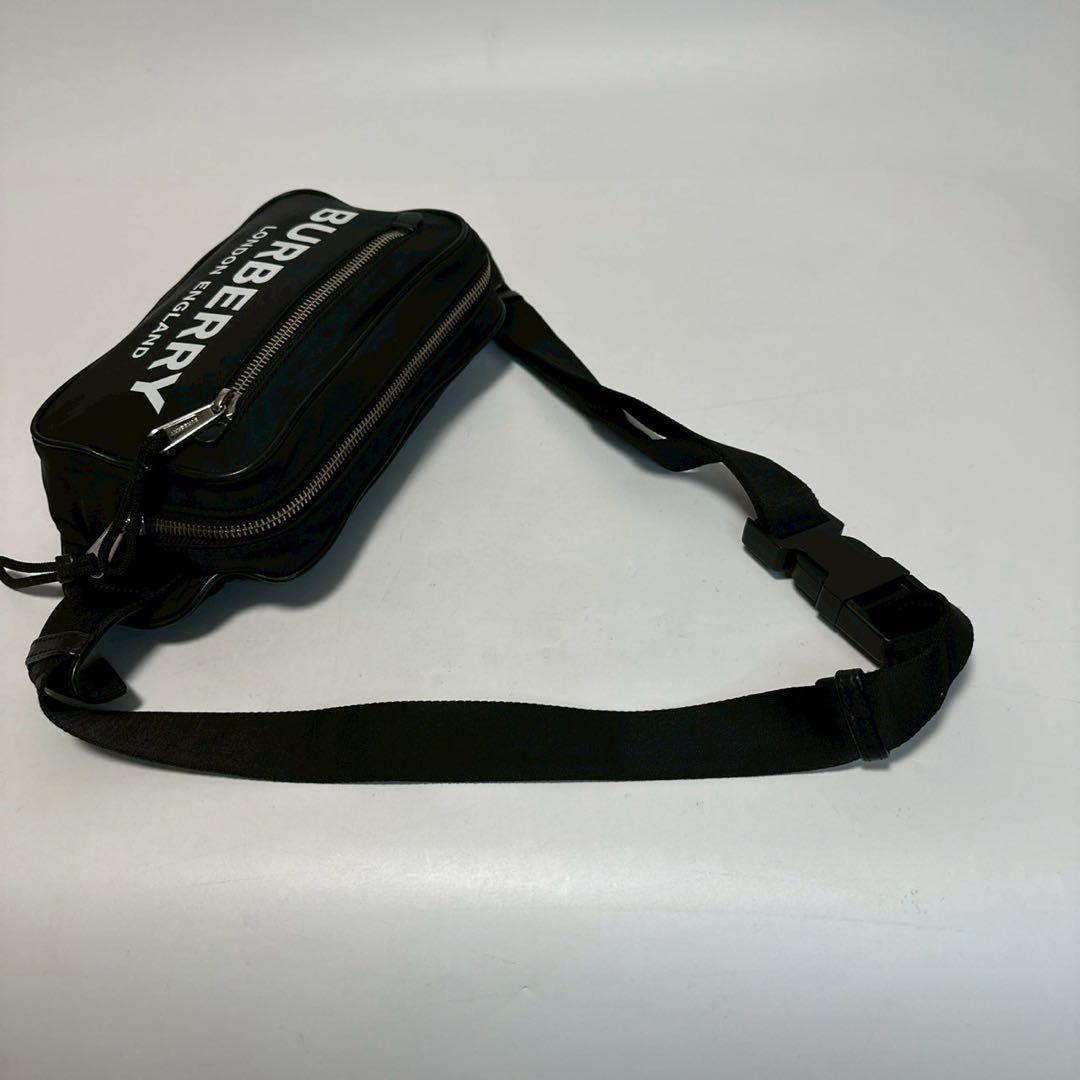 q45【極美品】バーバリー　ナイロン　ブラック　ウエストバッグ　ショルダーバッグ