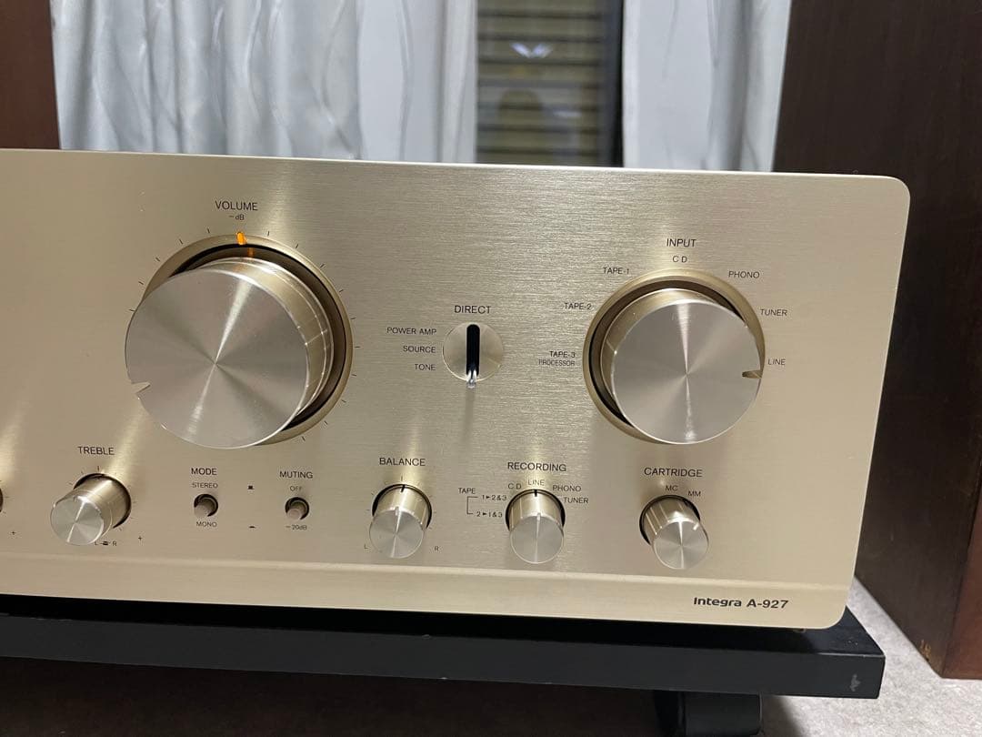 Integra A-927 プリメインアンプ ゴールド