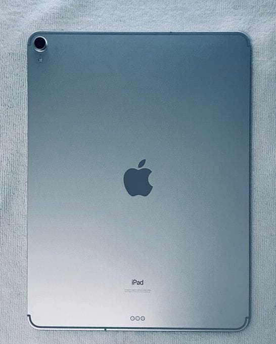 【美品】iPad Pro 第三世代 512GB スペースグレー　12.9インチ