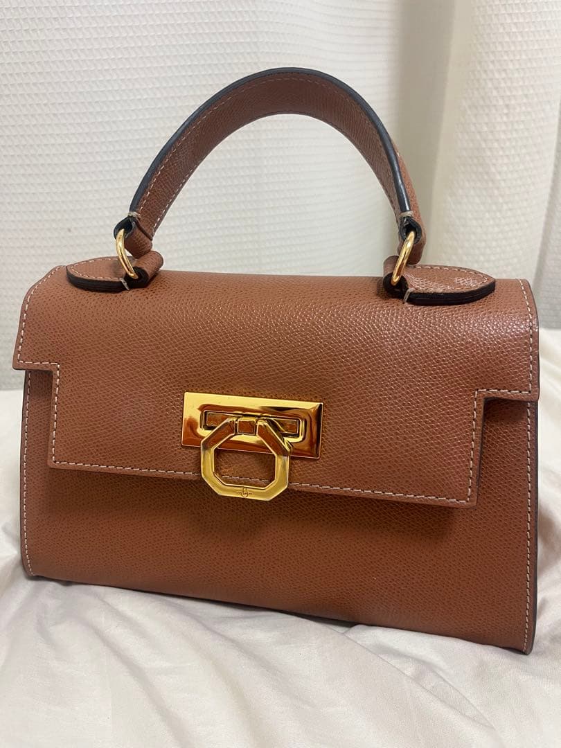 カルボッティ グレタ GRETA ブラウン