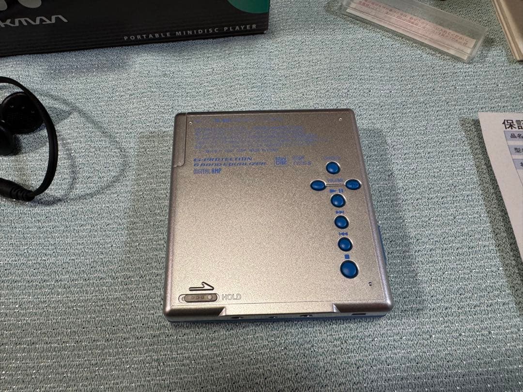 MD WALKMAN MZ-E520(欠品有) & MDディスク5枚 動作未確認