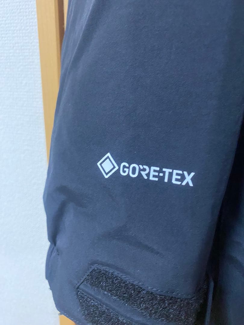 VOLCOM GORE-TEX Lゴアジャケット　サイズS 美品22-23モデル