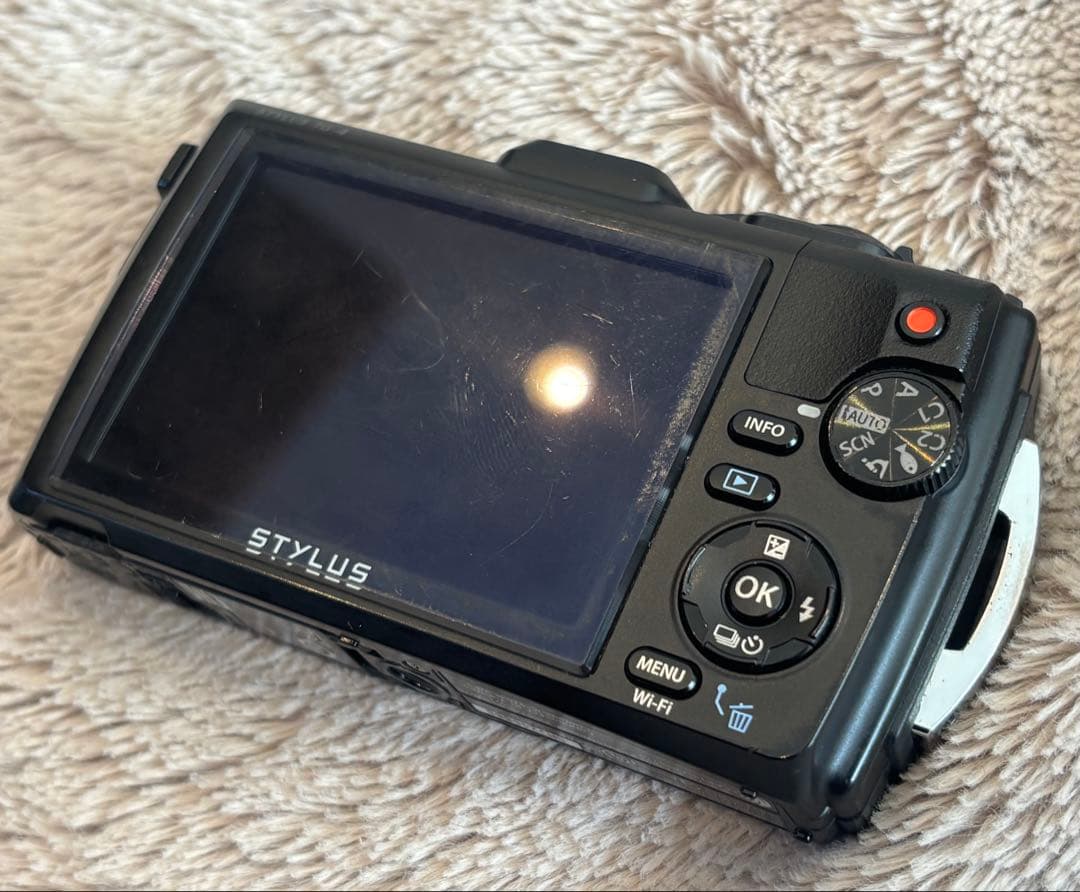 OLYMPUS Tough TG-4 デジタルカメラ