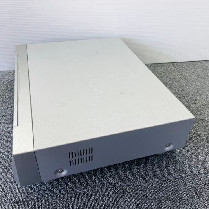 Panasonic ビデオデッキ　NV-DHE10