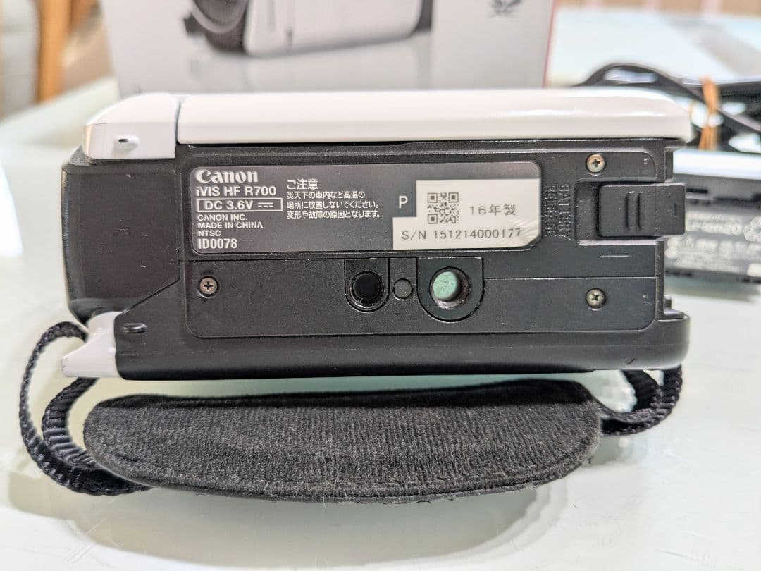 Canon iVIS HF R700 ビデオカメラ 本体