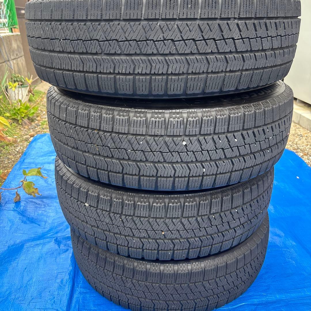 165/65R14スタッドレス4本セット　タンク、ルーミー等に　ブリヂストン製