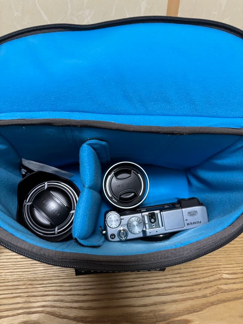 FUJIFILM X-E1 ミラーレスカメラ レンズ2種セット