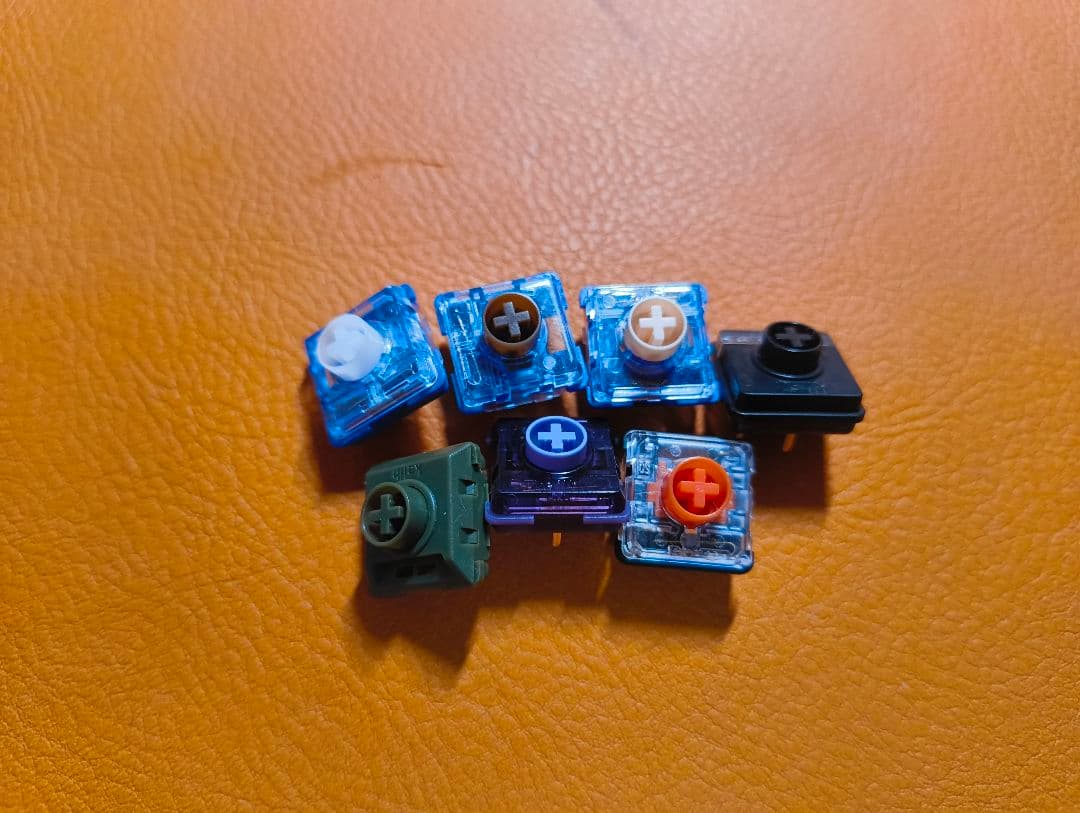 分割型キーボード Cornix lp