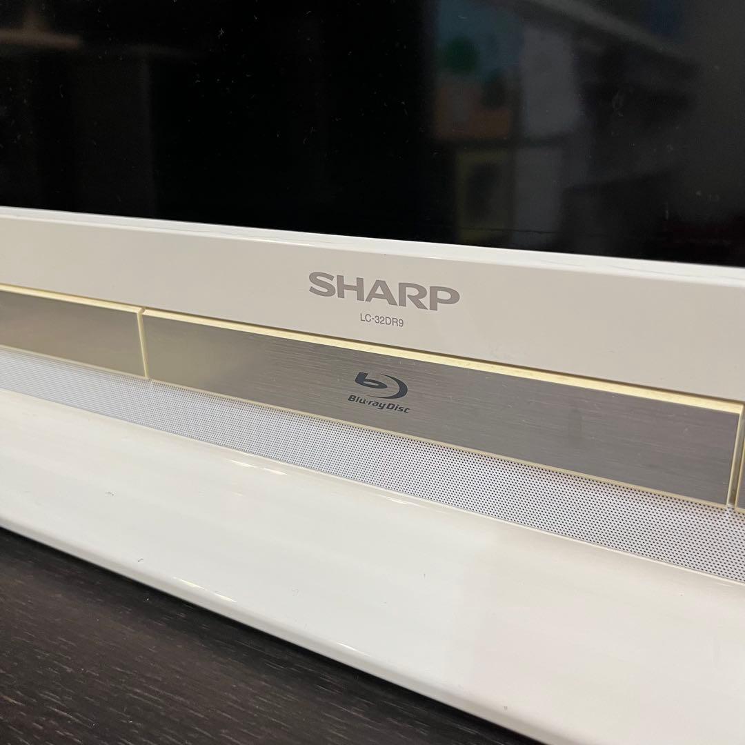 送料込【AQUOS 32型】シャープ 液晶テレビ Blue-rayプレーヤー内蔵