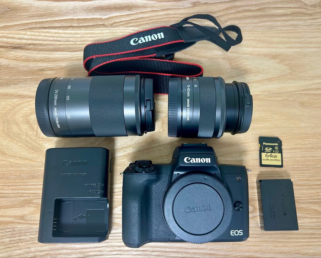 Canon EOS KissM2ミラーレス一眼カメラ ダブルズーム付き