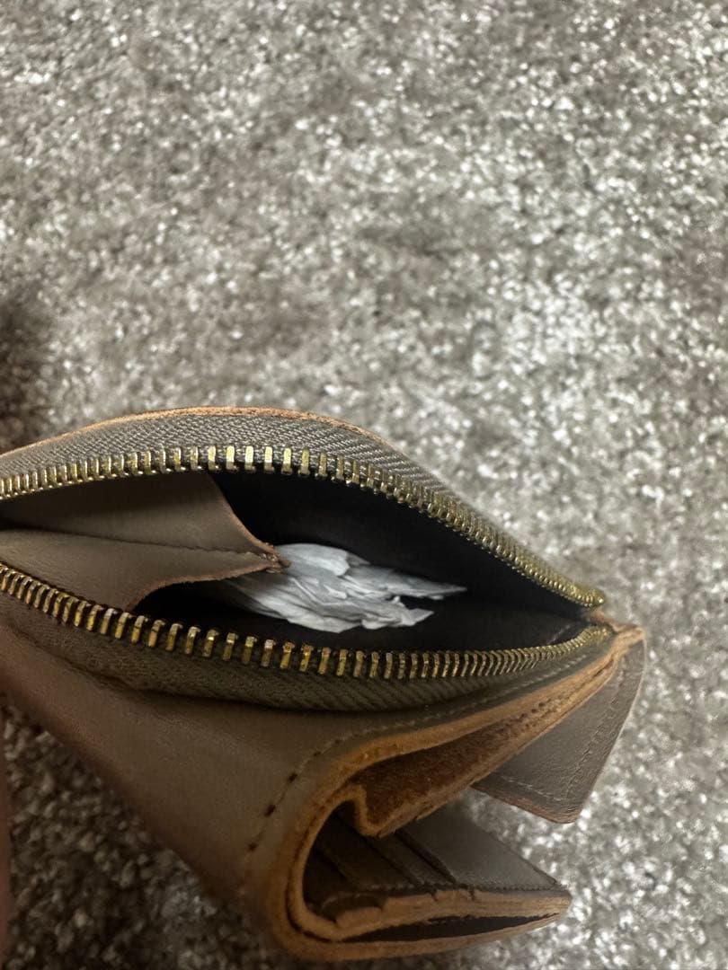 IL BISONTE グレー ケース 新品未使用 イルビゾンテ