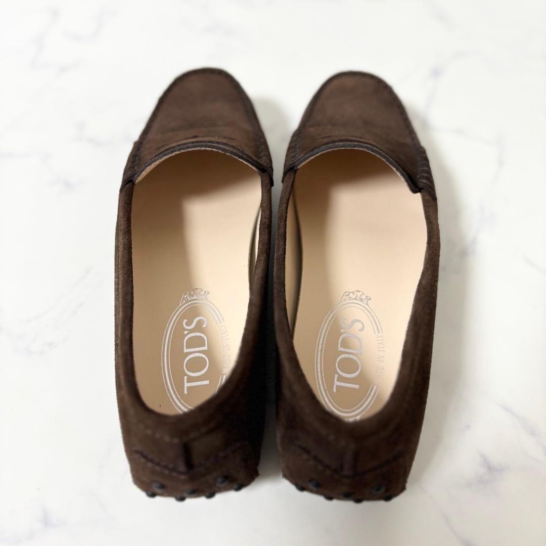 TOD'S トッズ 36.5 ローファー 革靴 スエード ブラウン