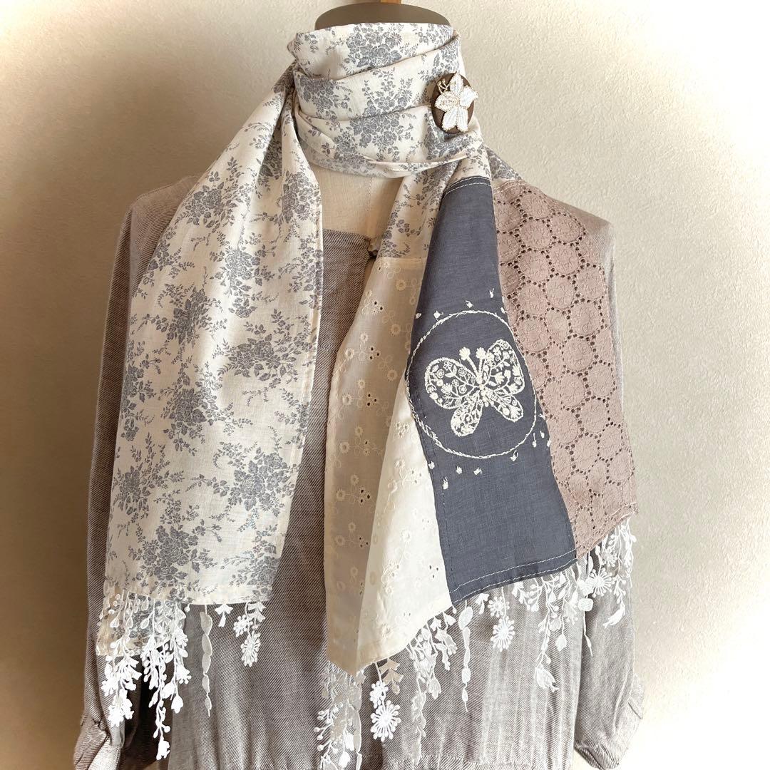 イザベルハンドメイドミナペルホネンforest wingと小花のストール。