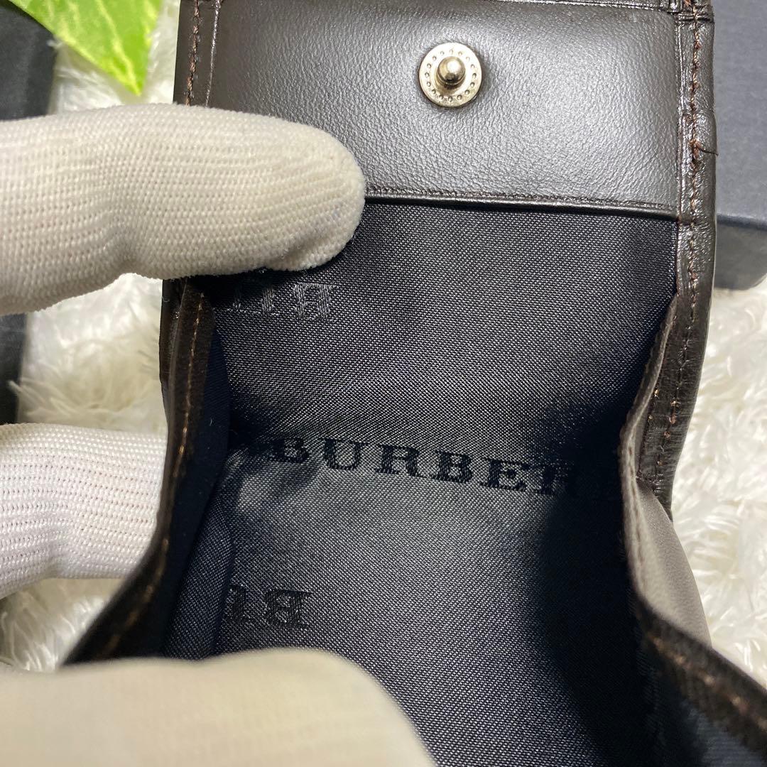Burberry ケース　ノバチェック　ミニサイズ　お洒落　箱付き