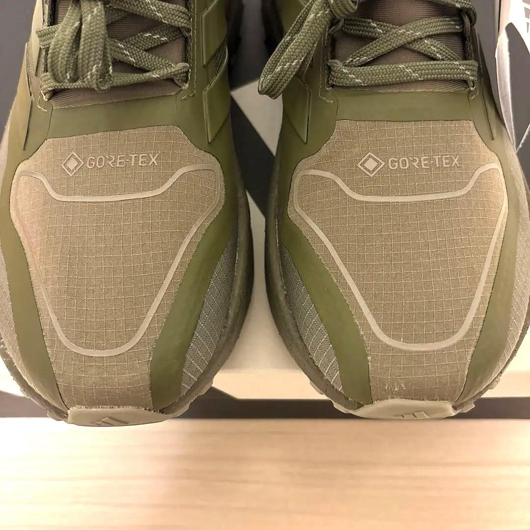 【ゆるり】26cm アディダス ウルトラブースト 5.0 GTX カーキ