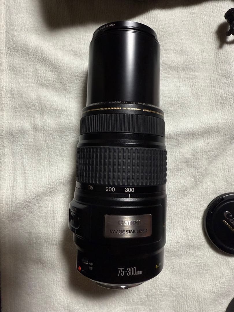 Canon 75-300mm レンズ 手ブレ補正付き
